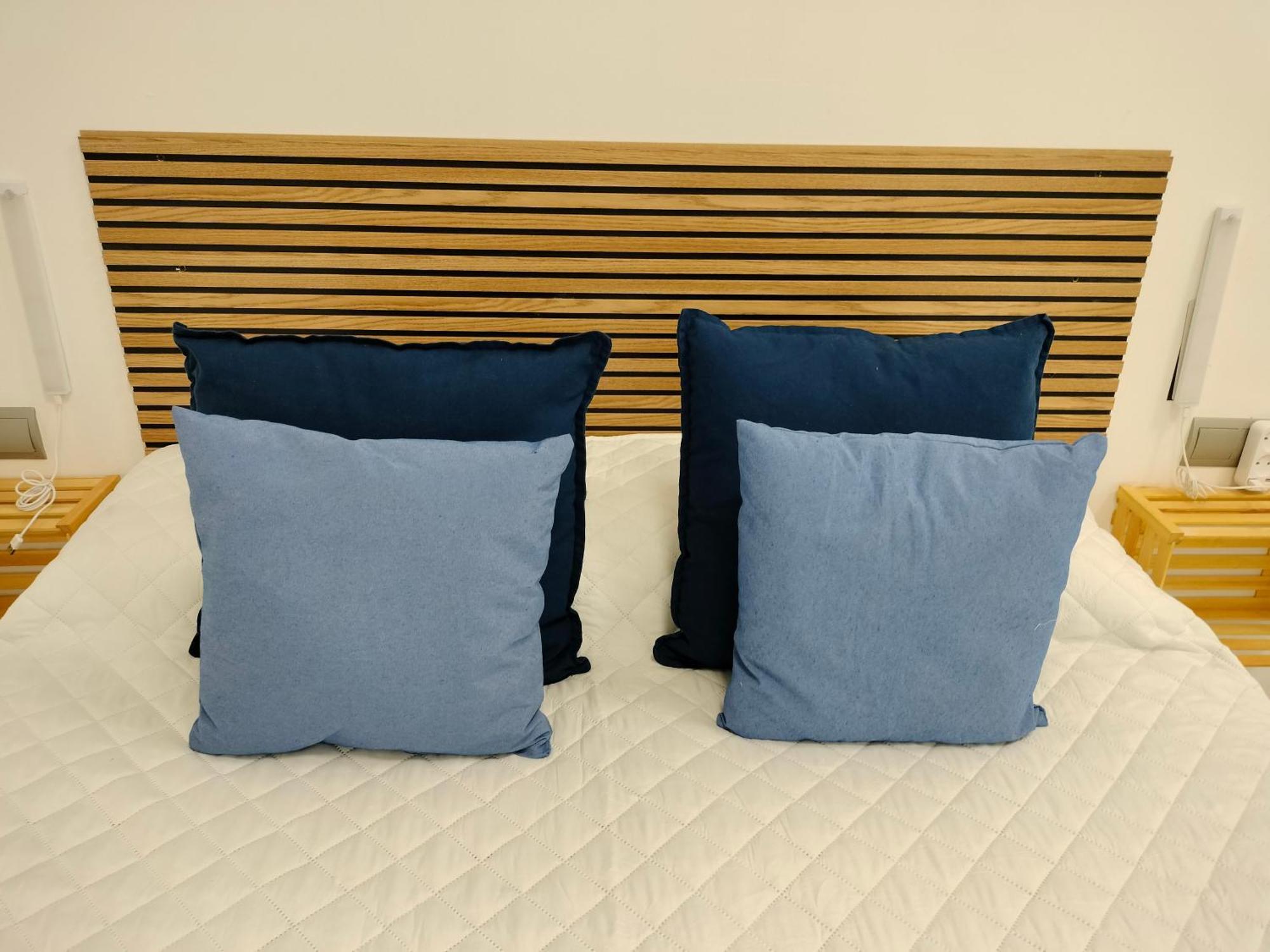 Apartaments Puigcardener 1 Manresa Dış mekan fotoğraf